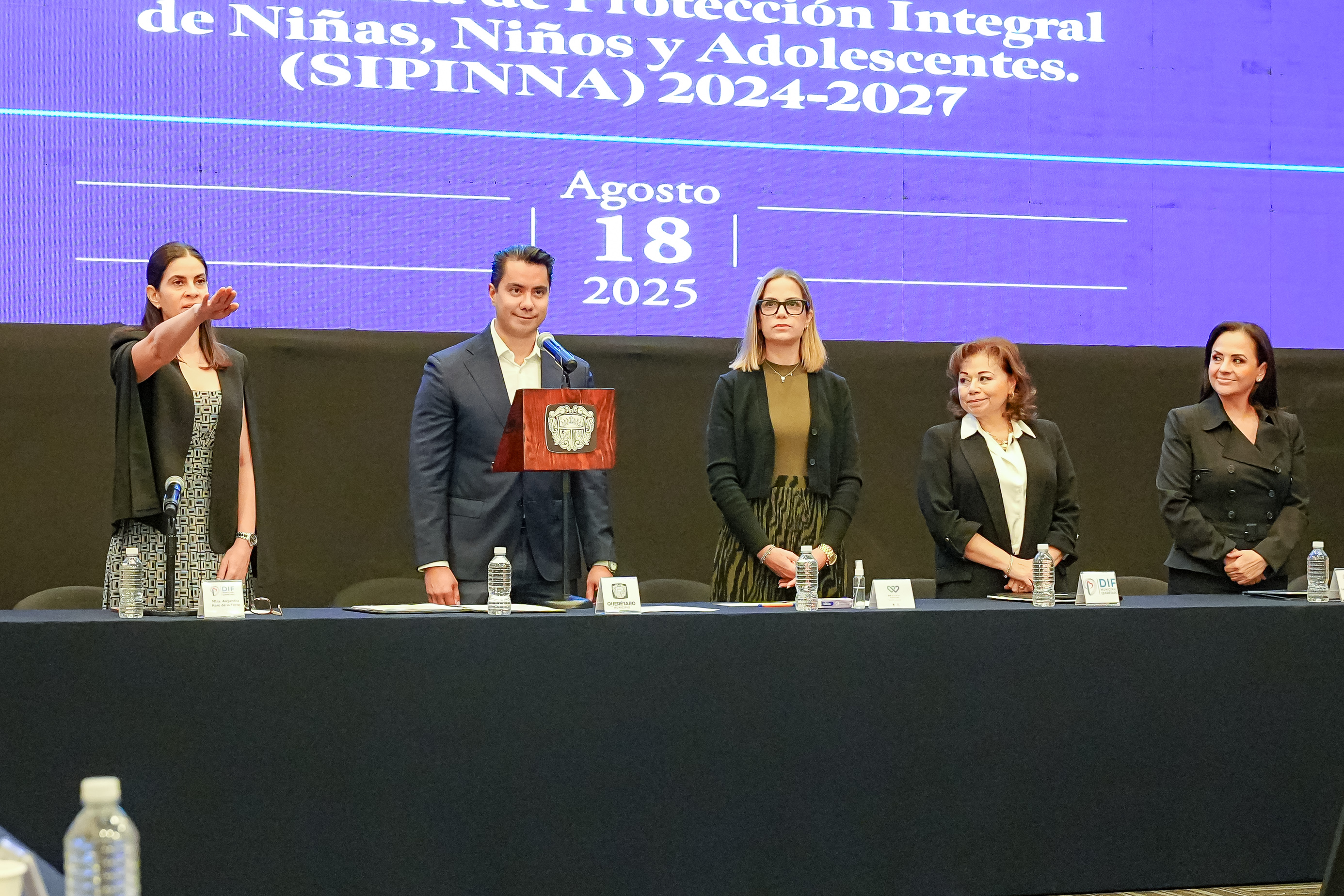 Asiste Felifer Macías a la instalación y primera sesión de del Sistema de Protección Integral de Niñas, Niños y Adolescentes del Municipio de Querétaro (SIPINNA) 2024-2025